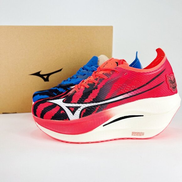 Mizuno WAVE REBELLION PRO 3